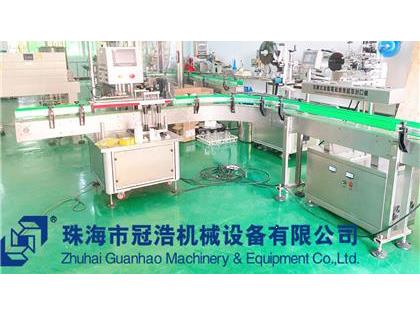 旋蓋機(jī)，鋁箔封口機(jī)，貼標(biāo)機(jī)，噴碼機(jī)，整套生產(chǎn)線已完成生產(chǎn)送貨至客戶公司